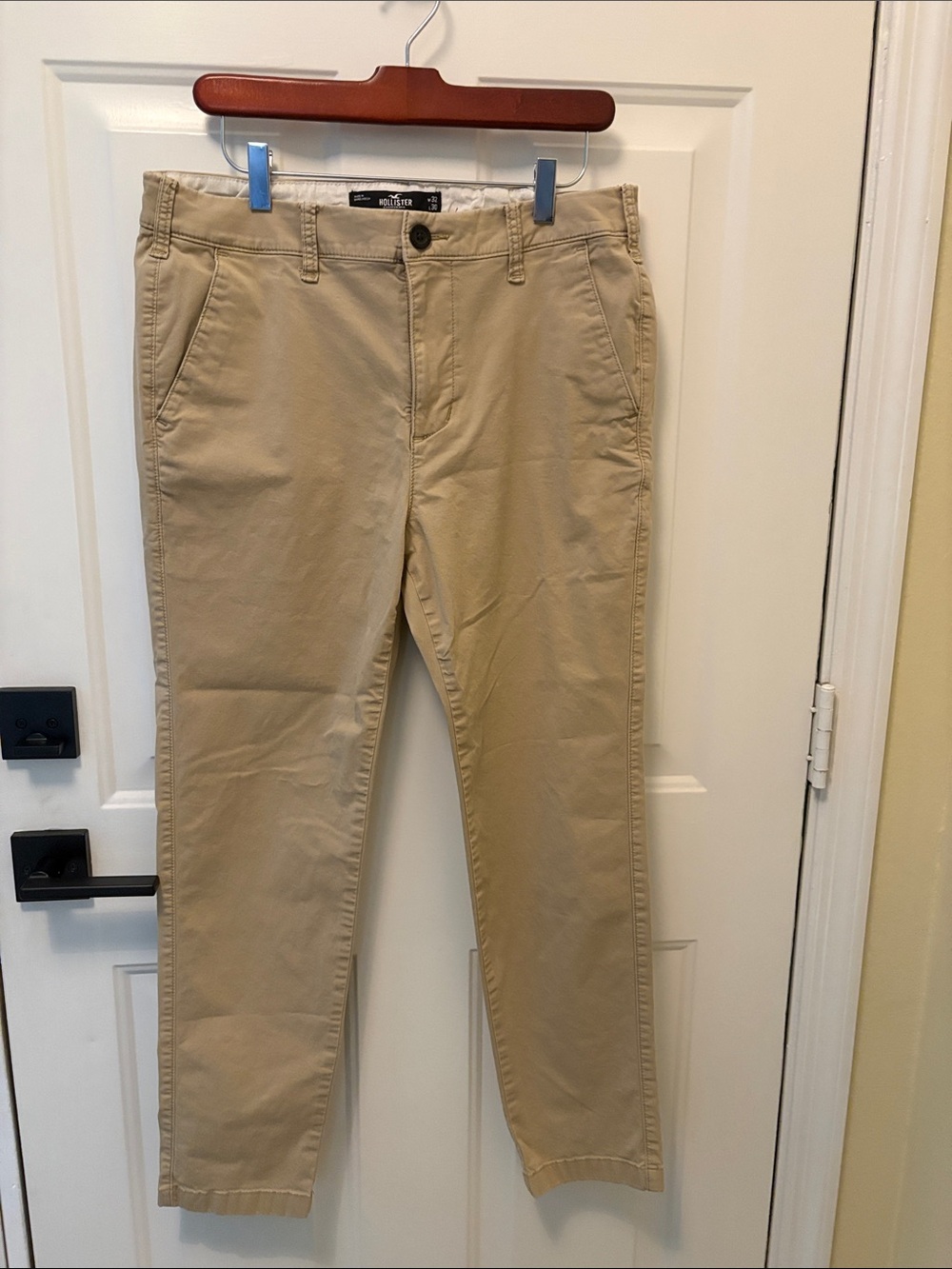 Hollister Men’s Slim Khaki Chinos - Light Tan 32x30